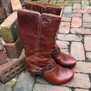 Dansko Cognac Boots